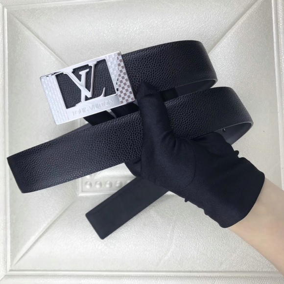 Louis Vuitton    belt